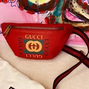 Waist bag gucci harga hotsell